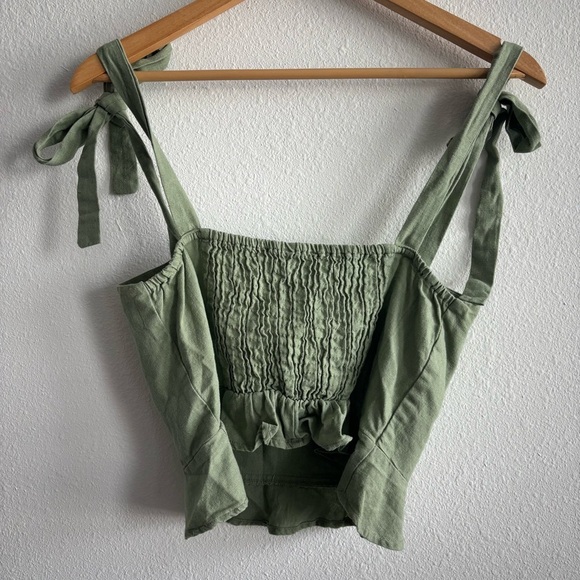 Lottie Moss Green Bow Tie Straps Linen Blend Smocked Crop Top - Picture 5 of 8
